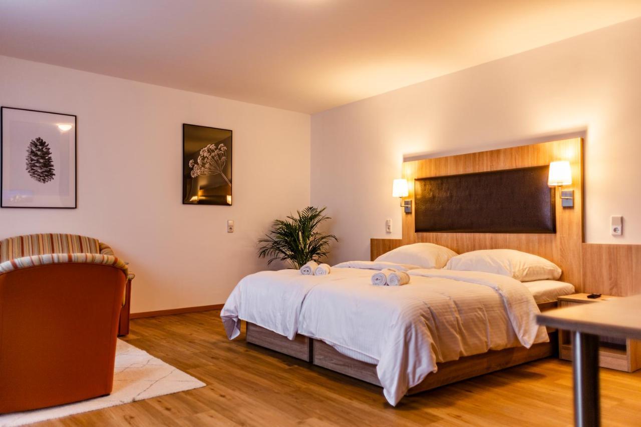 Motel Zur Dachsbaude Wandlitz Εξωτερικό φωτογραφία