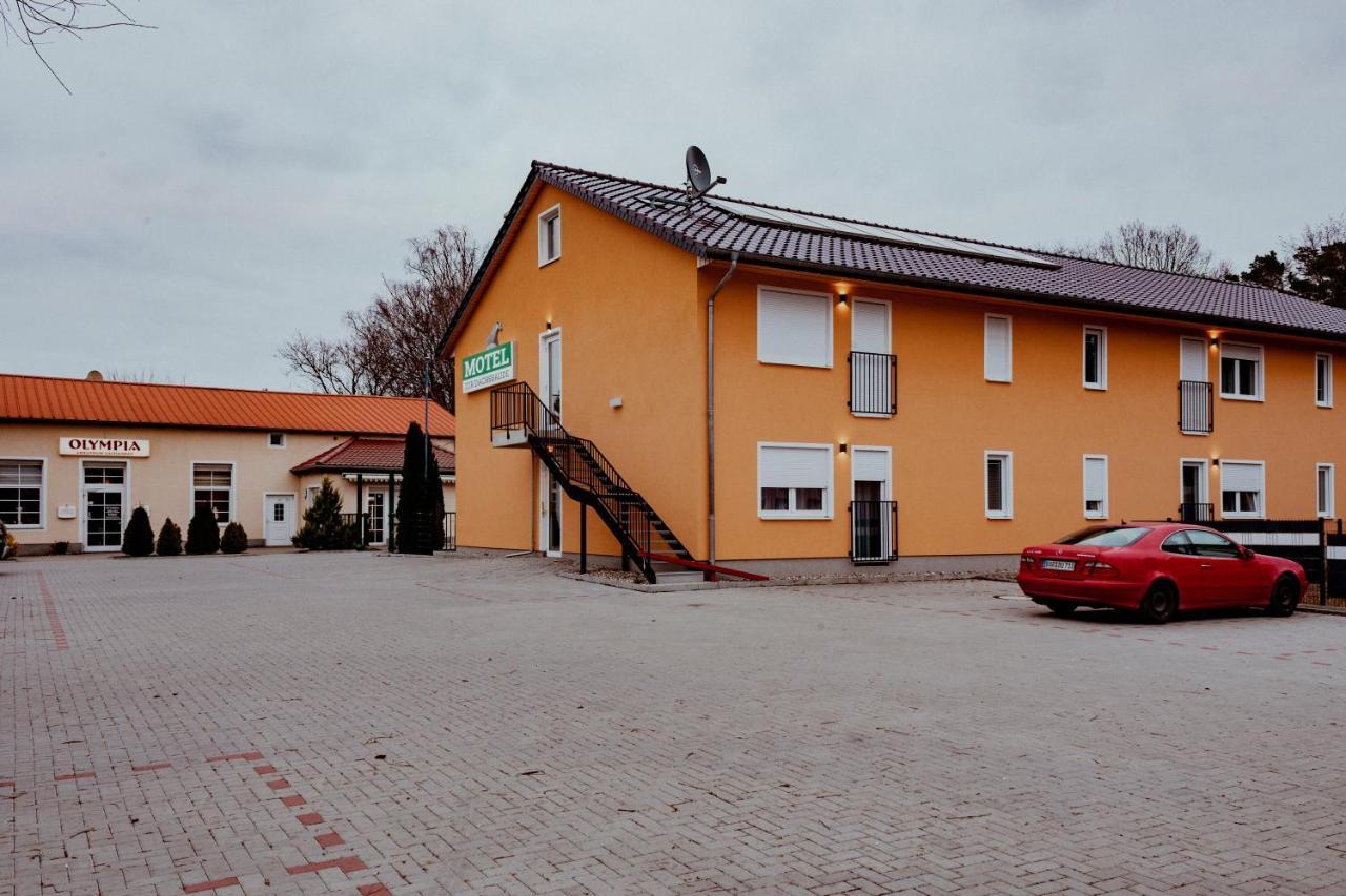 Motel Zur Dachsbaude Wandlitz Εξωτερικό φωτογραφία